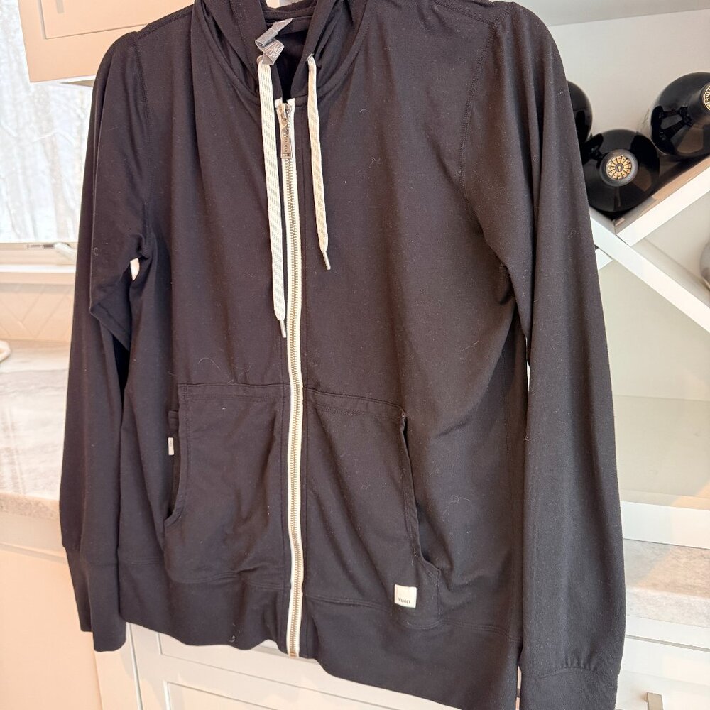 Vuori Halo Performance Hoodie